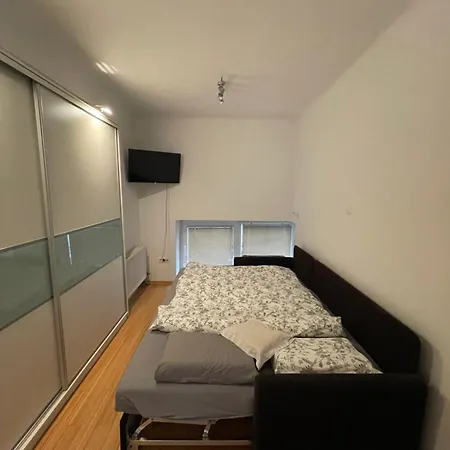 Apartmán Simy Downtown Studio *
