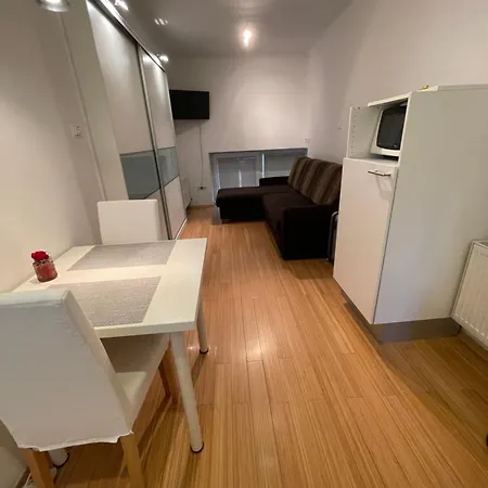 Apartmán Simy Downtown Studio